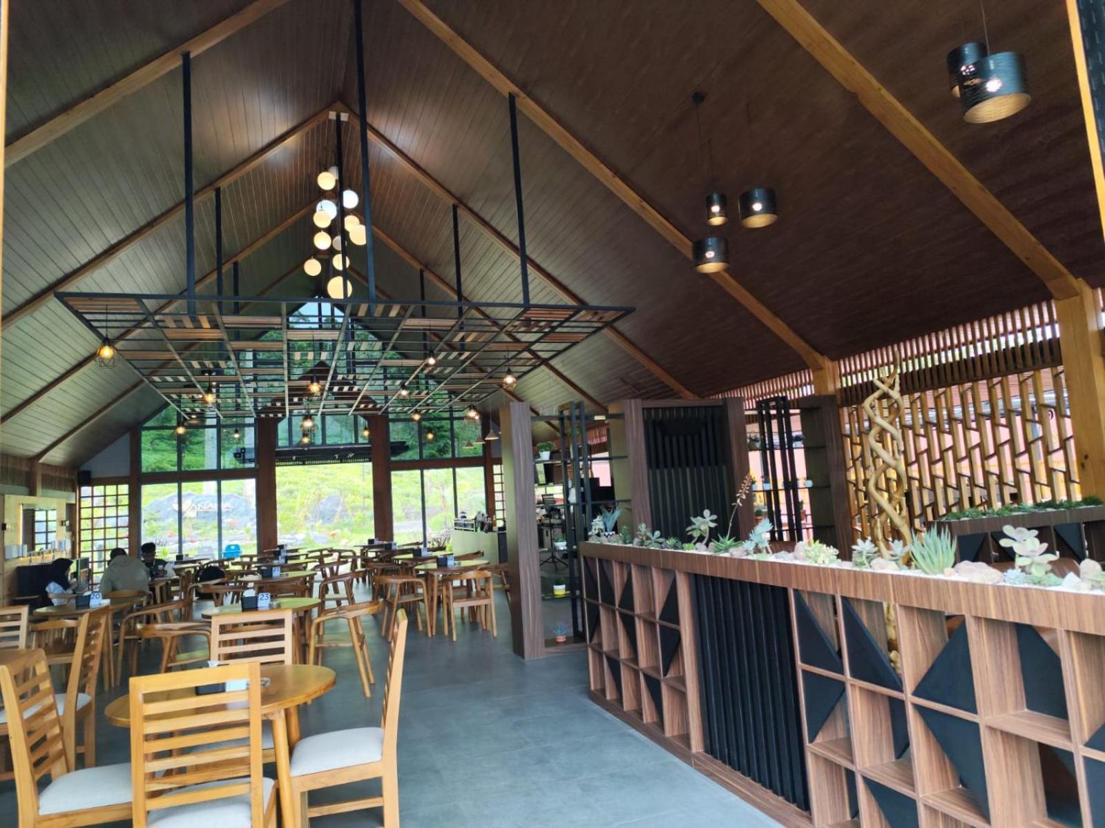 Panama Resort Wonosobo Exterior photo